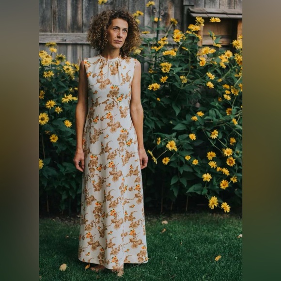 Vintage Dresses & Skirts - Vintage Nancy G beige/brown floral dress, size S/M